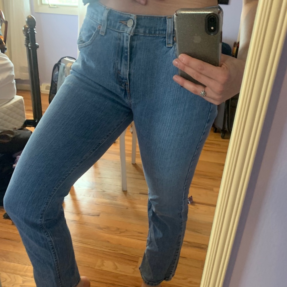 Straight leg Levis 505 size 6-8 women’s